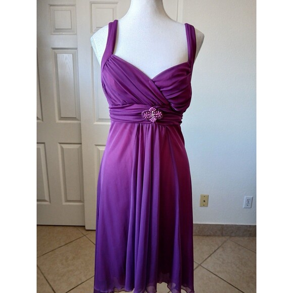 Windsor Beaded Waist Party Cocktails Dress Purple Medium Cocktails Embellished - Picture 1 of 15